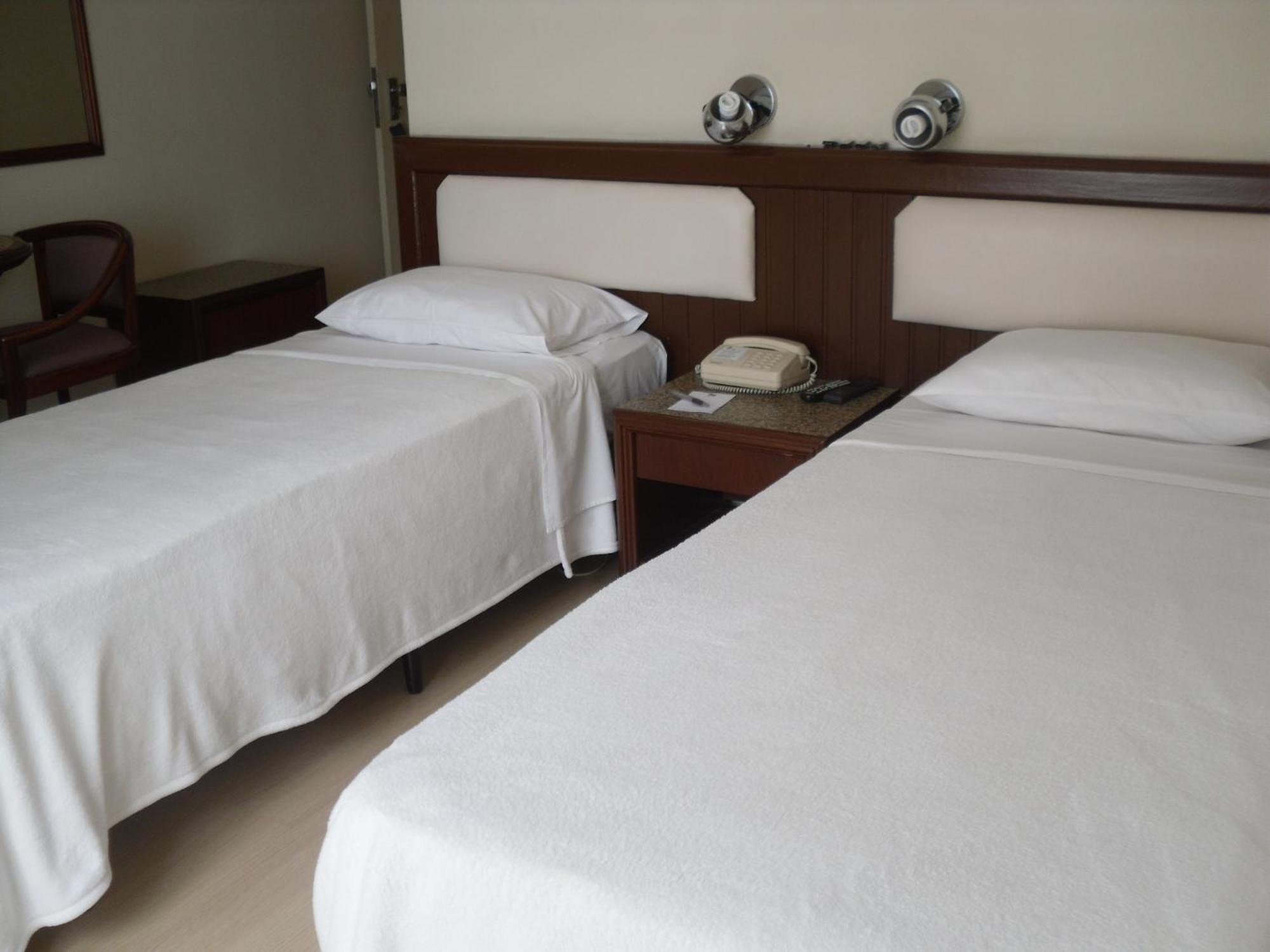 Hotel Cha Prime Curitiba Zimmer foto